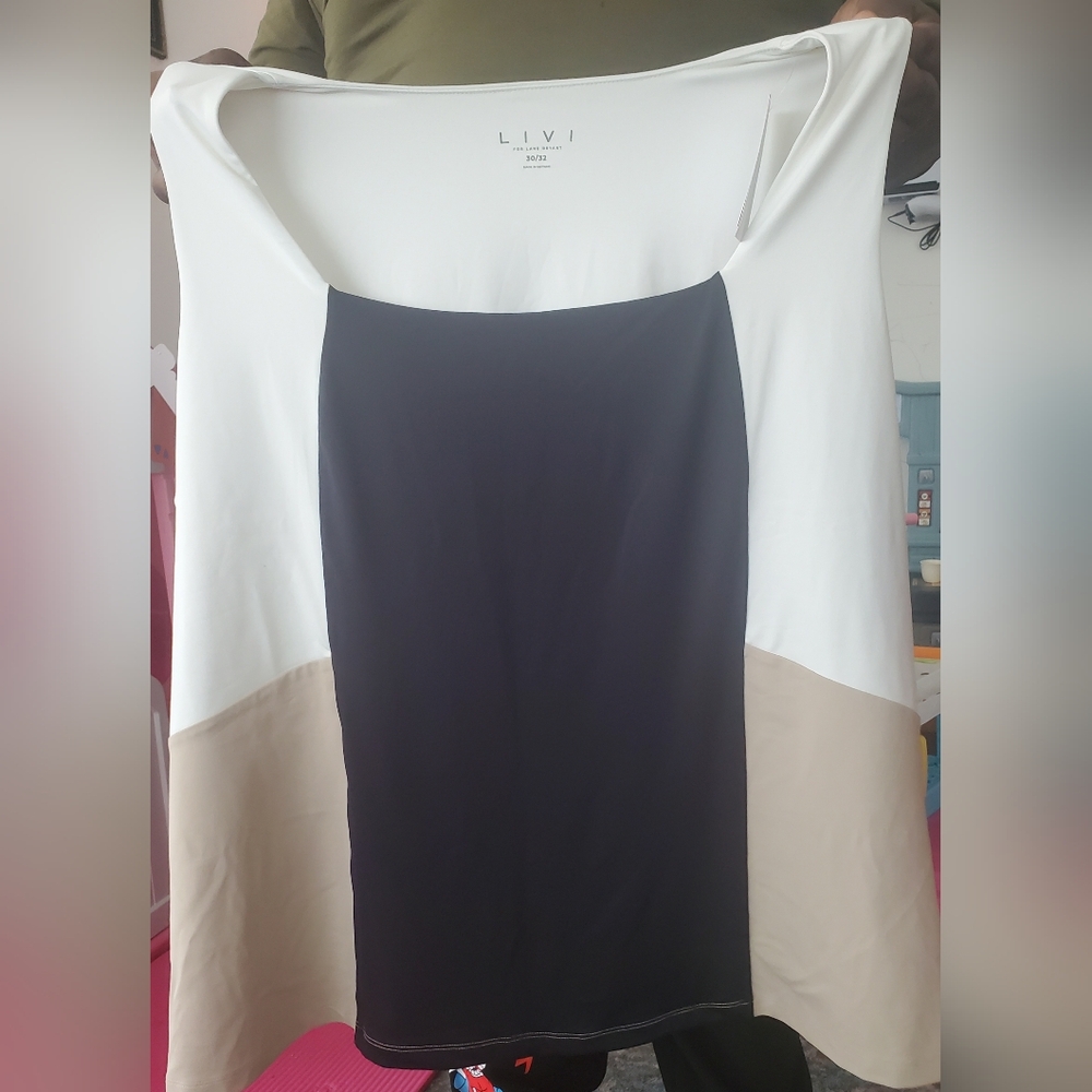 Livi workout top